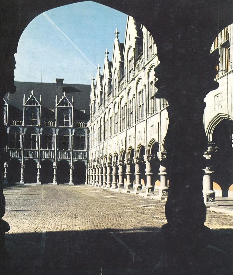 LIEGE : L’ancien palais des princes-évêques et des états du pays de Liège (1980)